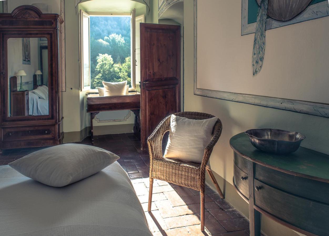 Casale Amati Country House Ortonovo Bagian luar foto