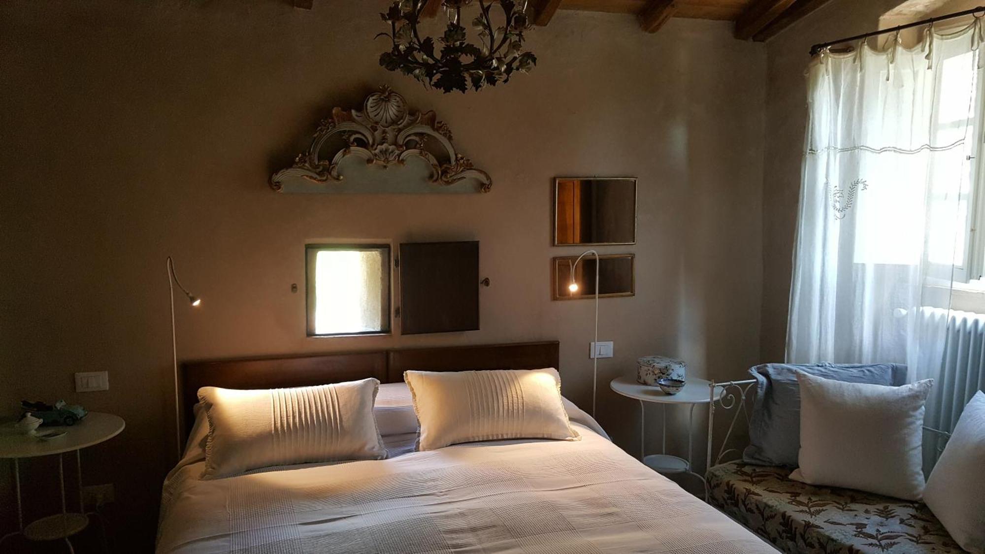 Casale Amati Country House Ortonovo Bagian luar foto