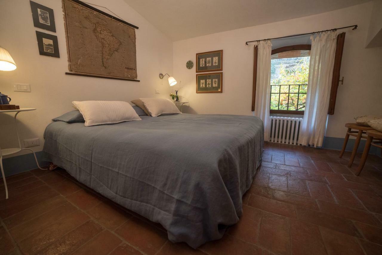 Casale Amati Country House Ortonovo Bagian luar foto