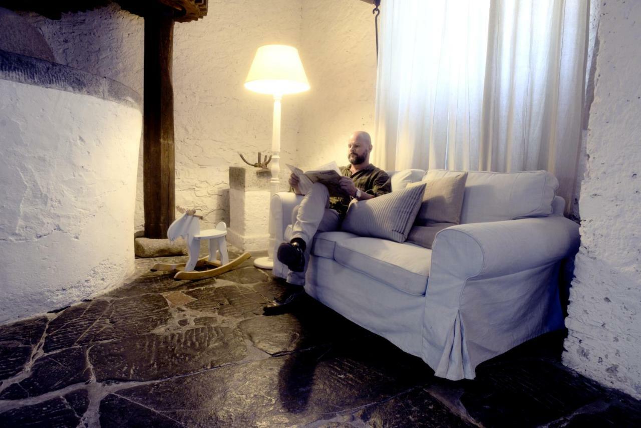 Casale Amati Country House Ortonovo Bagian luar foto