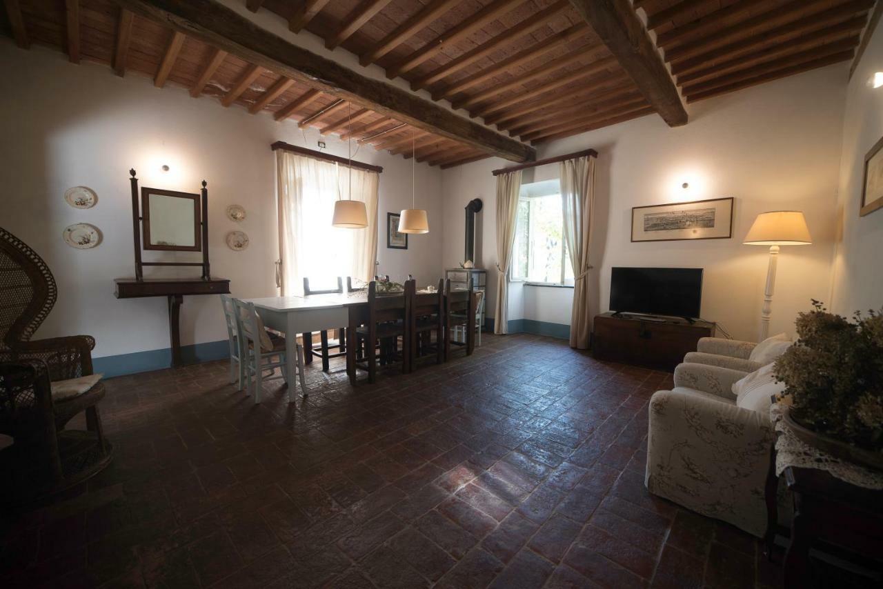 Casale Amati Country House Ortonovo Bagian luar foto